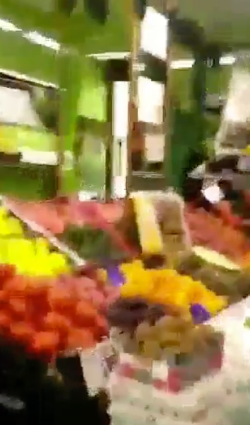 Pillados cachando en el mercado + video 1