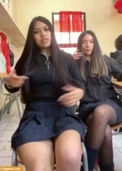 Videos xxx filtrados de una bella colegiala follando 11