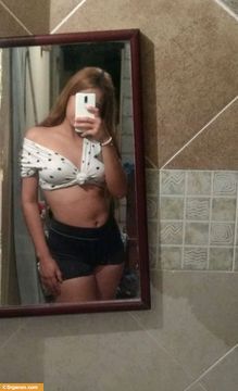 Gabriela becerra de maderos pierde su pack con nudes. 3