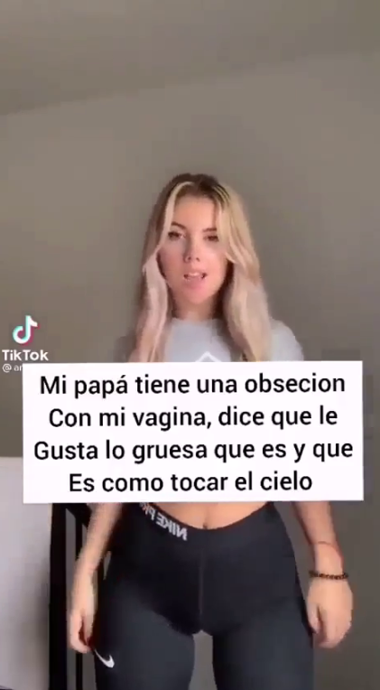 Con el Papá que le revisa la VAGINA + VIDEO 1