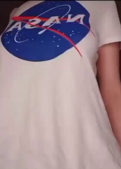 De la NASA esta wuarrita tetona tenemos sus videitos 4