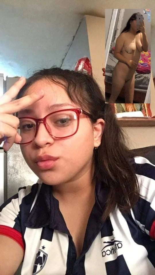 Morrita mexicana adolescente se filtra su pack 1