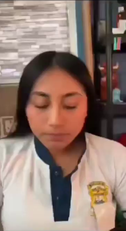 Inocente y calladita colegiala le cabalga + VIDEO 1