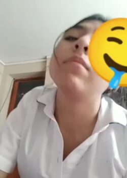 Colegiala Gritona + Vídeo Casero 2