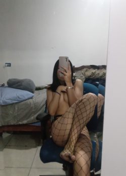 Ricura se prueba la lencería nueva y pasa las nudes. 4