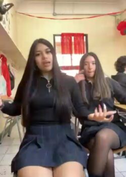 Colegialas Filtradas Cogiendo 10