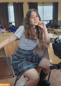 Colegiala se graba masturbándose bien rico 5