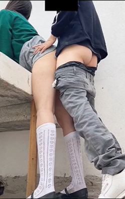 Compañeros del cole cogen a la salida- ANAL 1