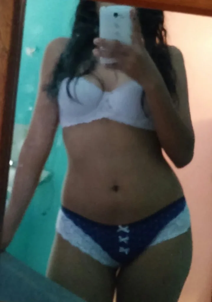 Compañerita colegiala filtro todos sus nudes 1