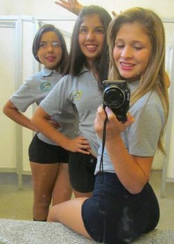 Top de CARPETAS Colegialas Morritas Desnudas 6