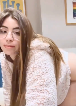 Jovencita putona asi es como busca novio + video 14