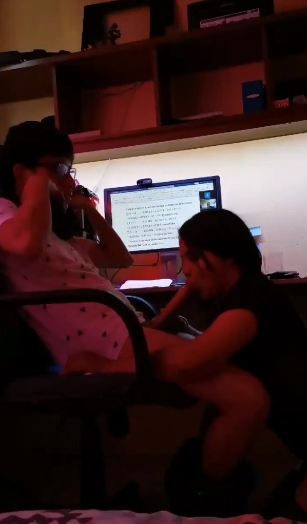 Primita culona mamandome toda la verga 1