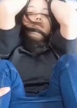 se la culean todita a esta peladita ... 6