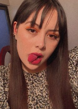 Camila univesitaria cabalgando una buena verga 5