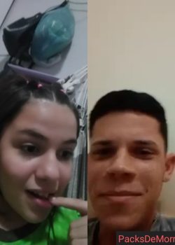 Morrita Enamorada En Vídeo Llamada + Full Vídeo Masturbándose 10