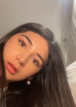 La cara que puso cuando vio que era un envivo y no video para el novio 2