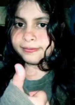 TIERNA jovencita despertando sus instintos de putita 4