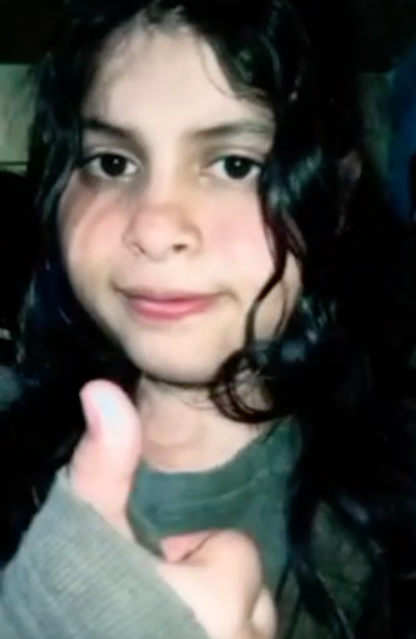 TIERNA jovencita despertando sus instintos de putita 1
