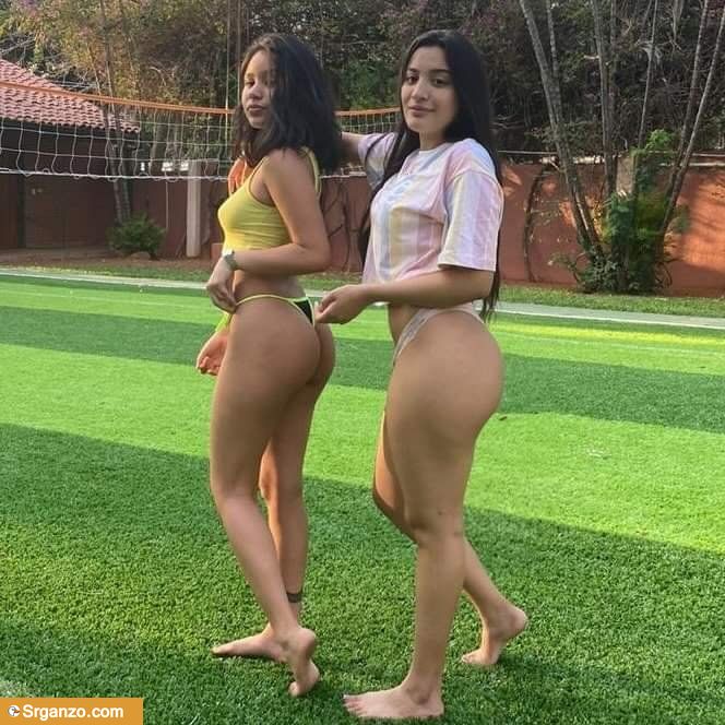 Estas nenitas se ponen traviesas y calientes. 1
