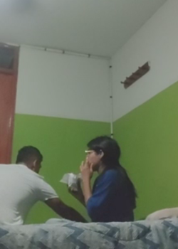 Le compra una HAMBURGUESA para culiarsela + VIDEO 20