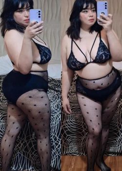 Sobrina gordibuena me calienta la pija con sus fotos 22