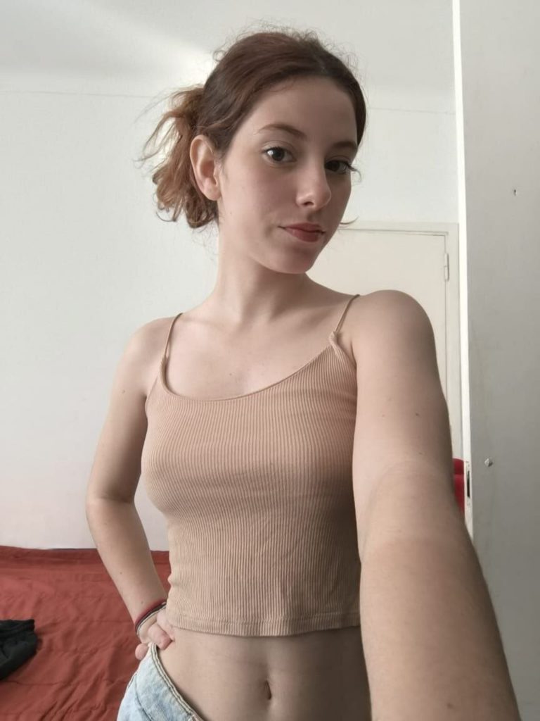 Pendeja de 18 años filtrada por su ex novio 1