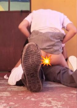 Colegiala Blanquita Dando El Chiquito 12