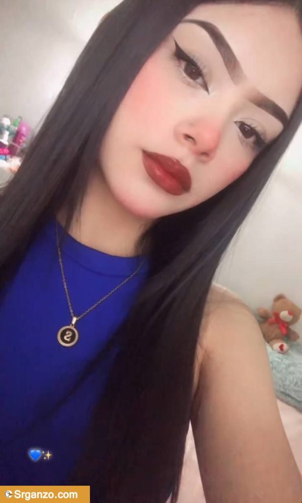 Linda morra chupa polla + videos 1