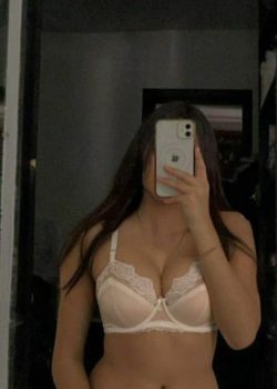 Rico culo de esta morrita 2