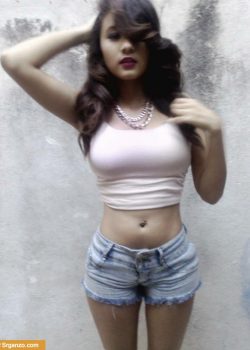 Minipack de esta flaca de prepa. 14