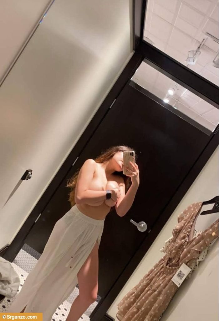 Kati megatetona pasando nudes y videos caseros. 1