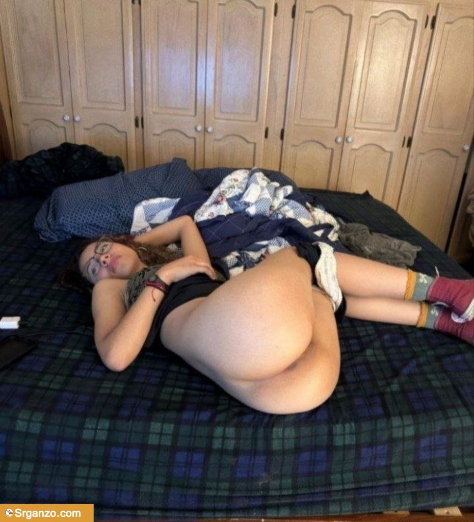 Flaquita mexicana detonada sin piedad por todas partes. 1