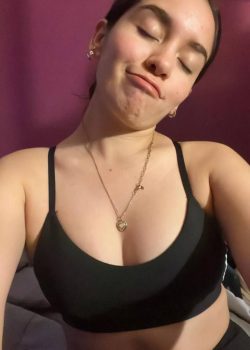 TIene carita de que chupa el huevo rico 20