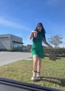 se coje a la chica del starbucks 8