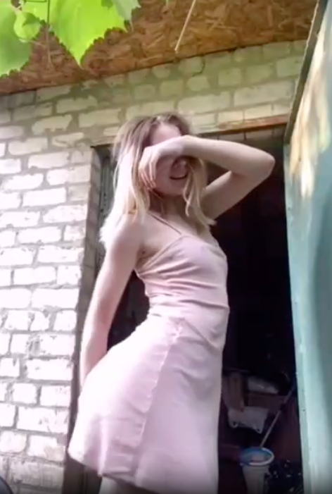 Werita culera casi se saca chispa de allí abajo + video 1