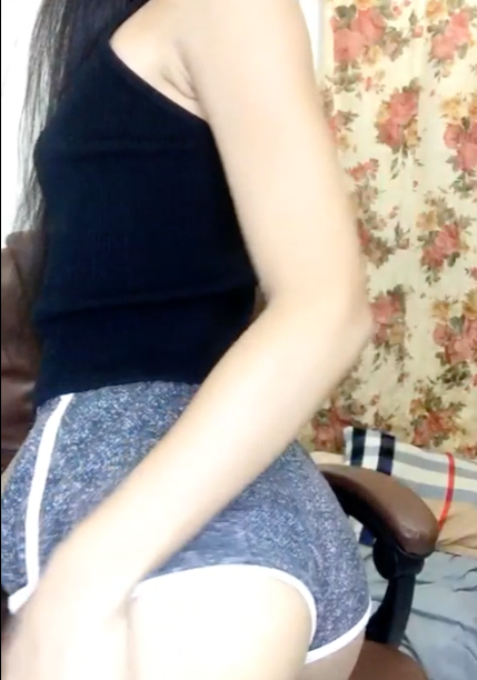 Cuando un culito es tierno y 0 kilometro se nota 1