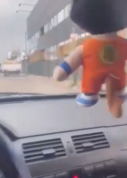 El único testigo de su infidelidad + video 6