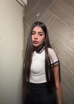 Linda Colegiala Filtrada En Videos 24
