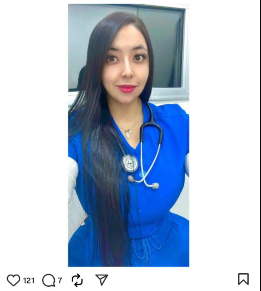 Doctora trola me manda su pack por WhatsApp 1