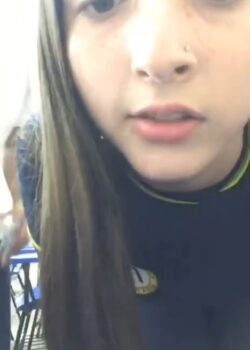 Ricas estudiantes se desnudan en el aula y más 3