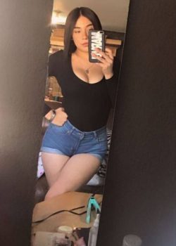 Suculento cuerpo de esta morra 11