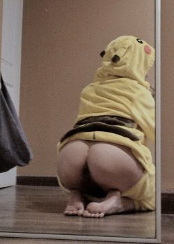 Morrita colegiala de tetas perfectas filtrada por su ex 2