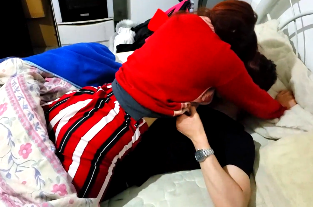 SE culió a su PRIMITA ... 1