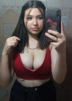 Cogiendome rico a la trolita de mi amiga 5