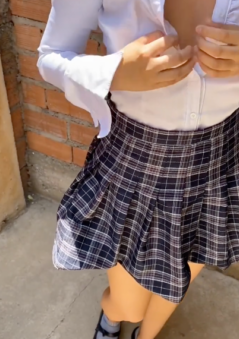 COLEGIALA INOCENTE viene a follar con su maestro para no reprovar la escuela 7