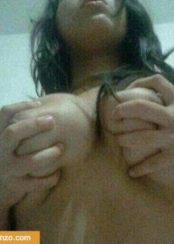 Rico cuerpo de esta jovencita 15