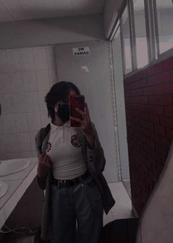 Aporte colegiala manda nudes a su compañero 2