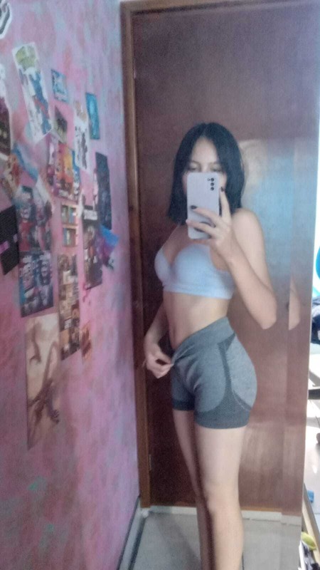 Aporte colegiala manda nudes a su compañero 1