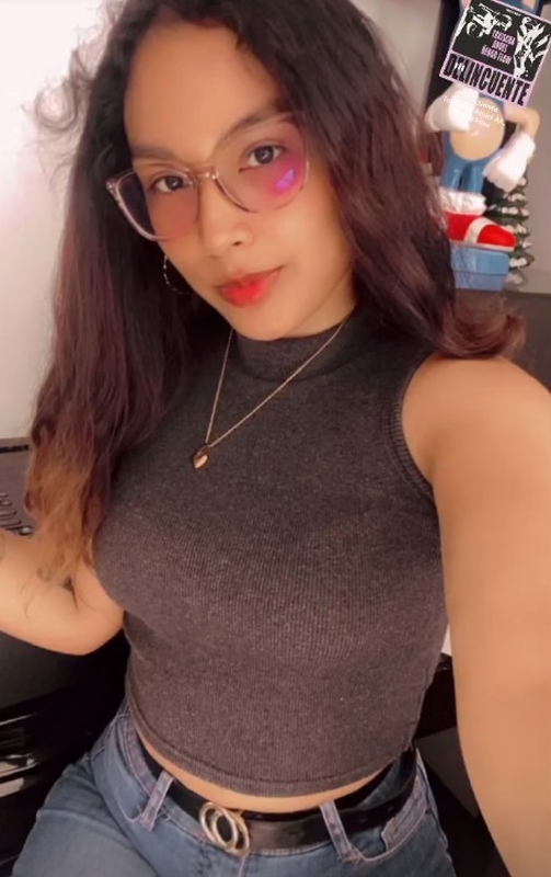 Morrita colegiala filtrada por su ex novio 1