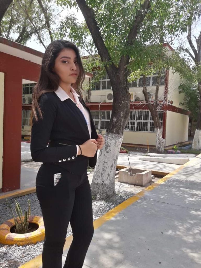 Pendeja trola filtrada cogiendo con su novio 1